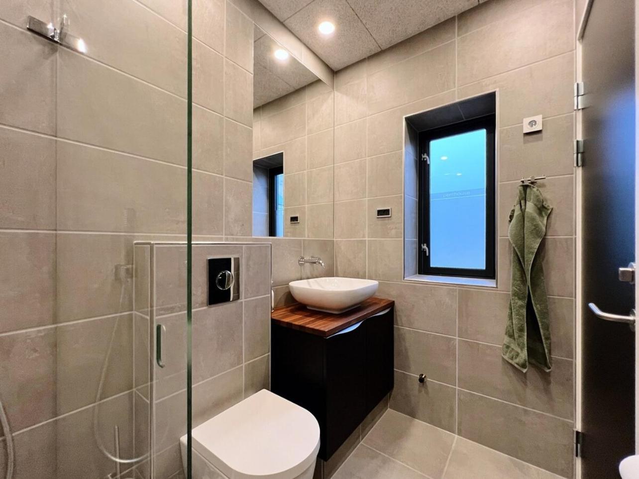 Stunning Ocean View Penthouse Apartment Oravik Extérieur photo